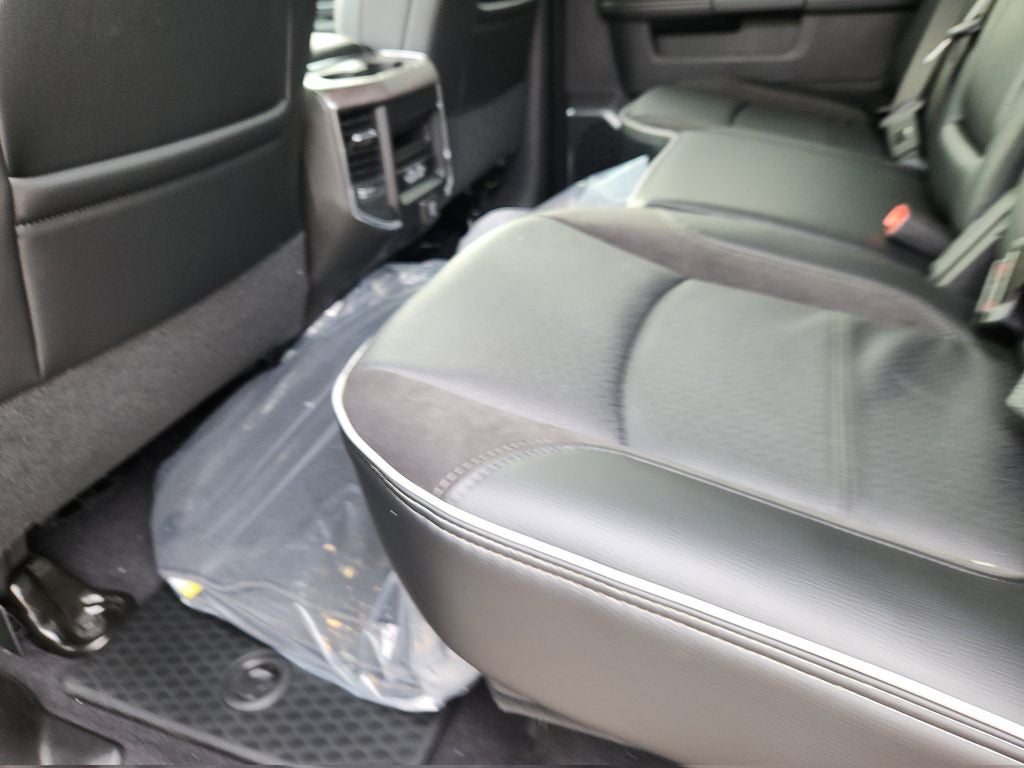 2026 RAM 2500 RAM 2500 LARAMIE CREW CAB 4X4 6'4' BOX