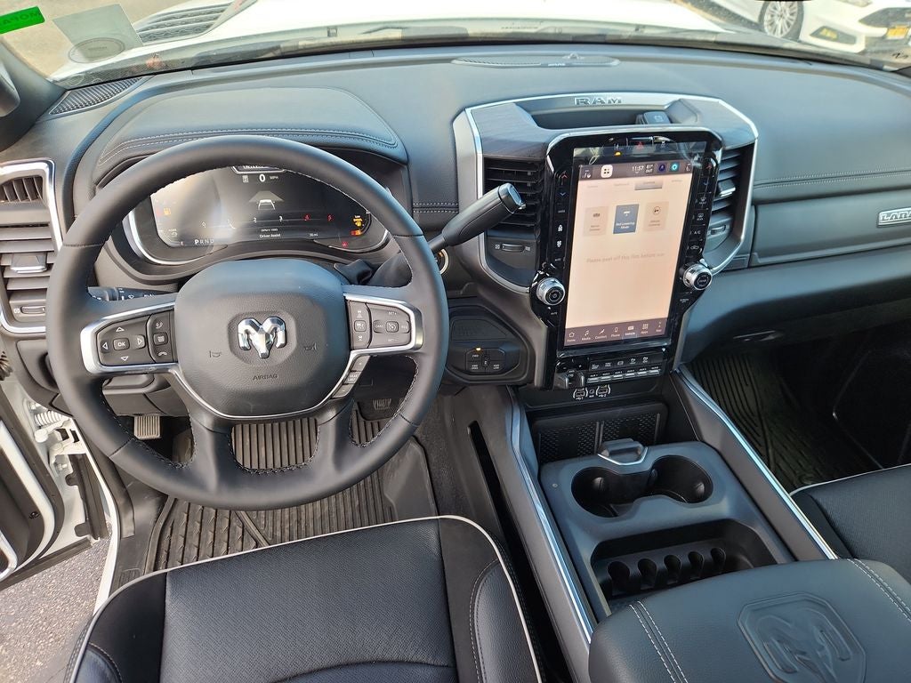 2025 RAM 2500 RAM 2500 LARAMIE CREW CAB 4X4 6'4' BOX