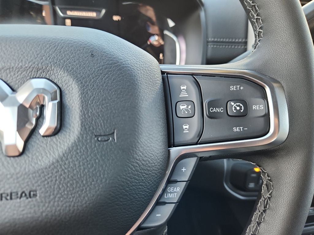 2026 RAM 2500 RAM 2500 LARAMIE CREW CAB 4X4 6'4' BOX