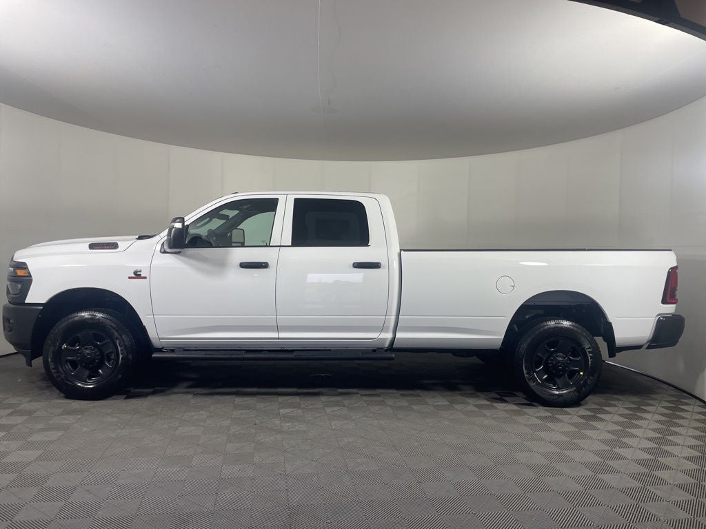 2026 RAM 2500 RAM 2500 TRADESMAN CREW CAB 4X4 8' BOX
