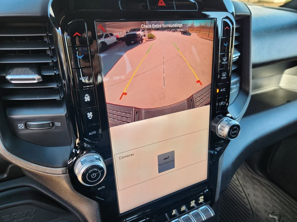 2026 RAM 2500 RAM 2500 TRADESMAN CREW CAB 4X4 6'4' BOX