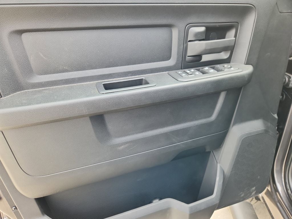 2026 RAM 2500 RAM 2500 TRADESMAN CREW CAB 4X4 6'4' BOX