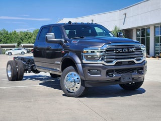 2026 RAM 5500 Chassis RAM 5500 BIG HORN CHASSIS CREW CAB 4X4 84' CA