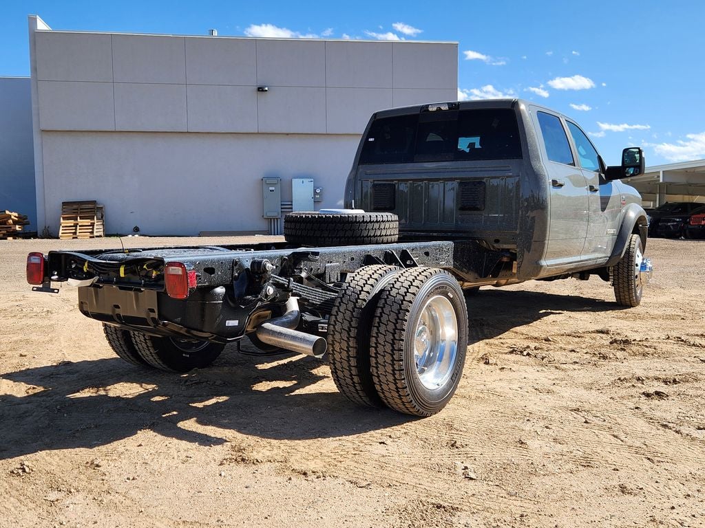 2026 RAM 5500 Chassis Cab RAM 5500 BIG HORN CHASSIS CREW CAB 4X4 84' CA