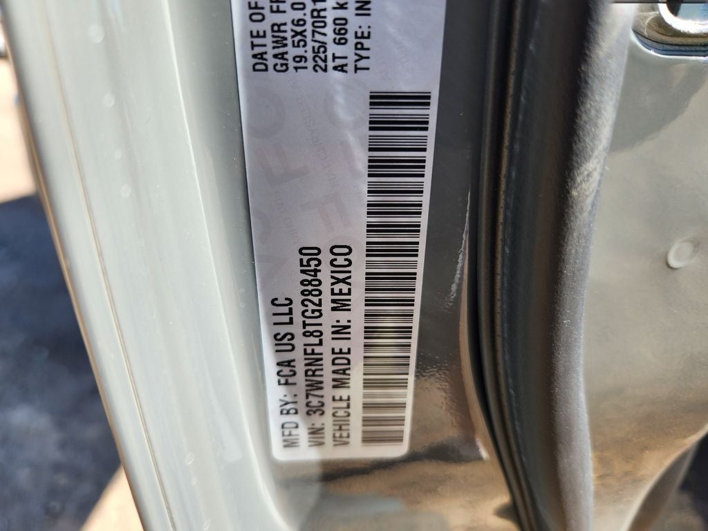 2026 RAM 5500 Chassis Cab RAM 5500 BIG HORN CHASSIS CREW CAB 4X4 84' CA