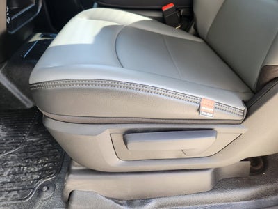 2026 RAM 3500 Chassis Cab RAM 3500 TRADESMAN CHASSIS REGULAR CAB 4X4 84' CA