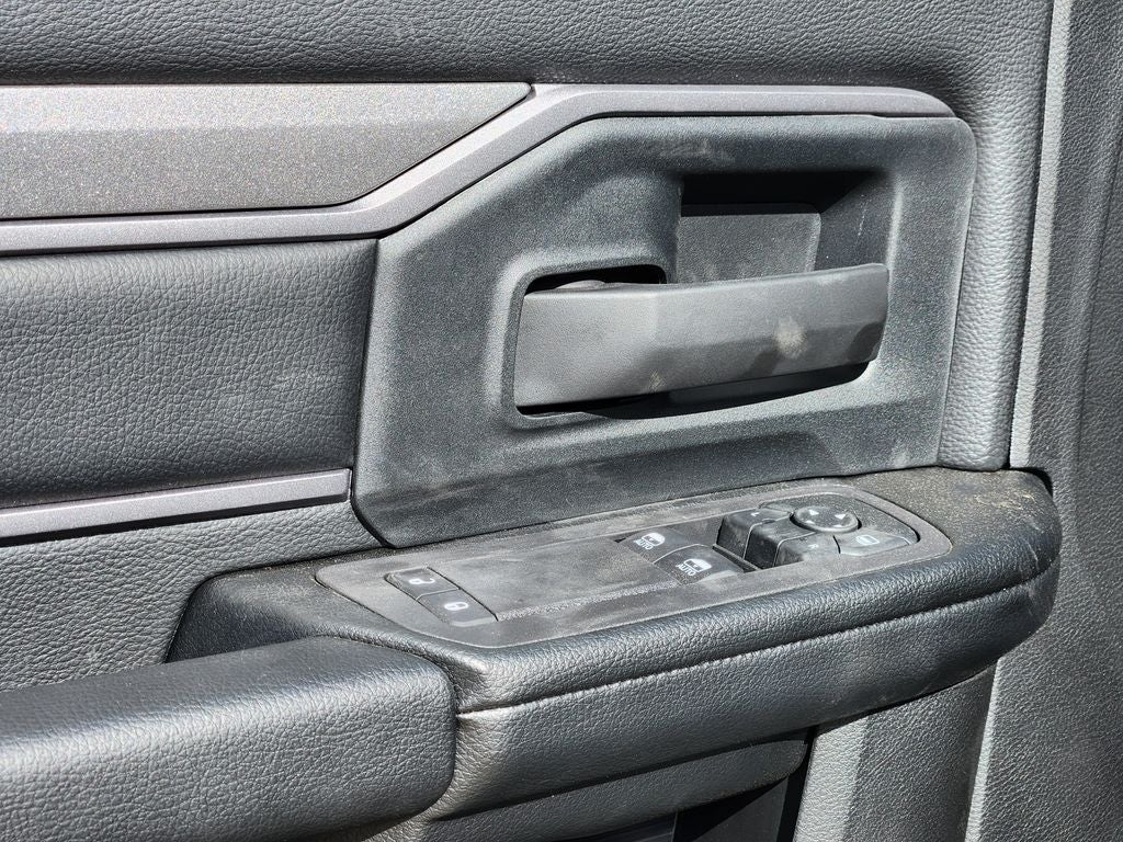 2026 RAM 3500 Chassis Cab RAM 3500 TRADESMAN CHASSIS REGULAR CAB 4X4 84' CA