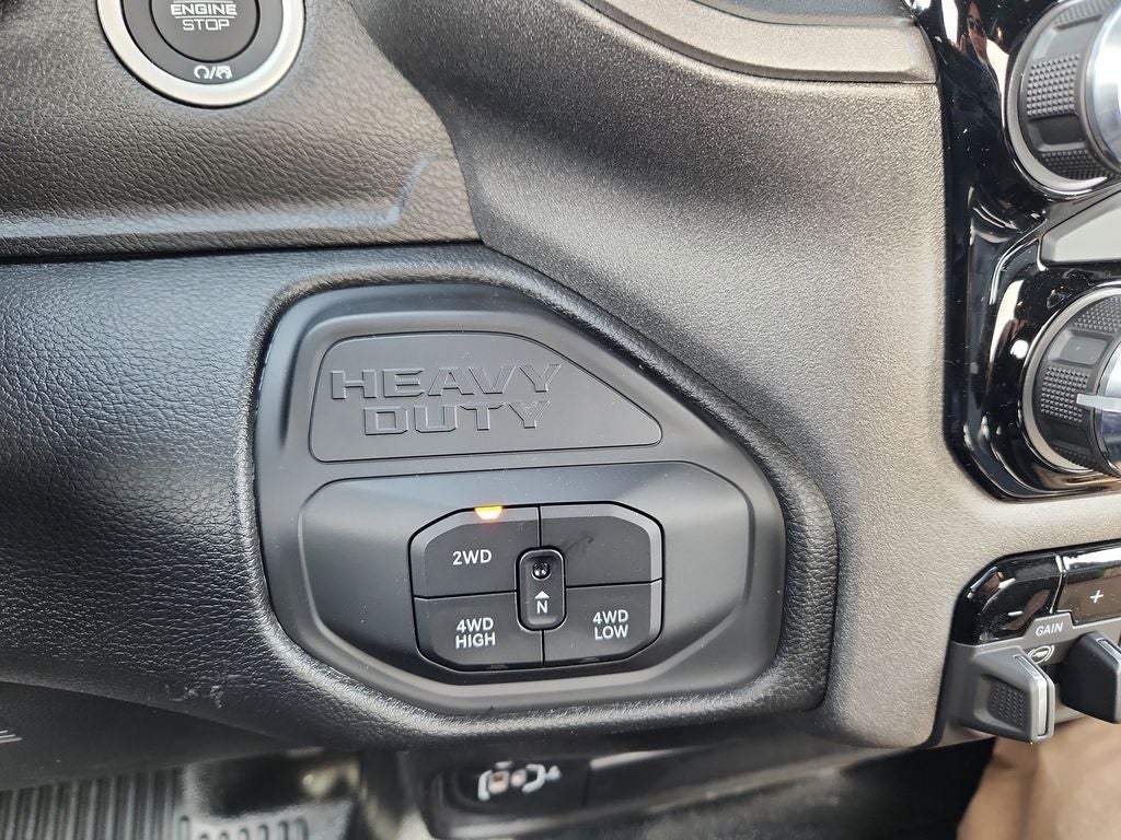 2026 RAM 3500 Chassis Cab RAM 3500 TRADESMAN CHASSIS REGULAR CAB 4X4 84' CA