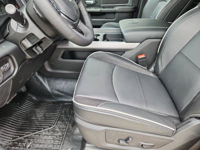 2026 RAM 3500 Chassis Cab RAM 3500 BIG HORN CREW CAB CHASSIS 4X4 60' CA