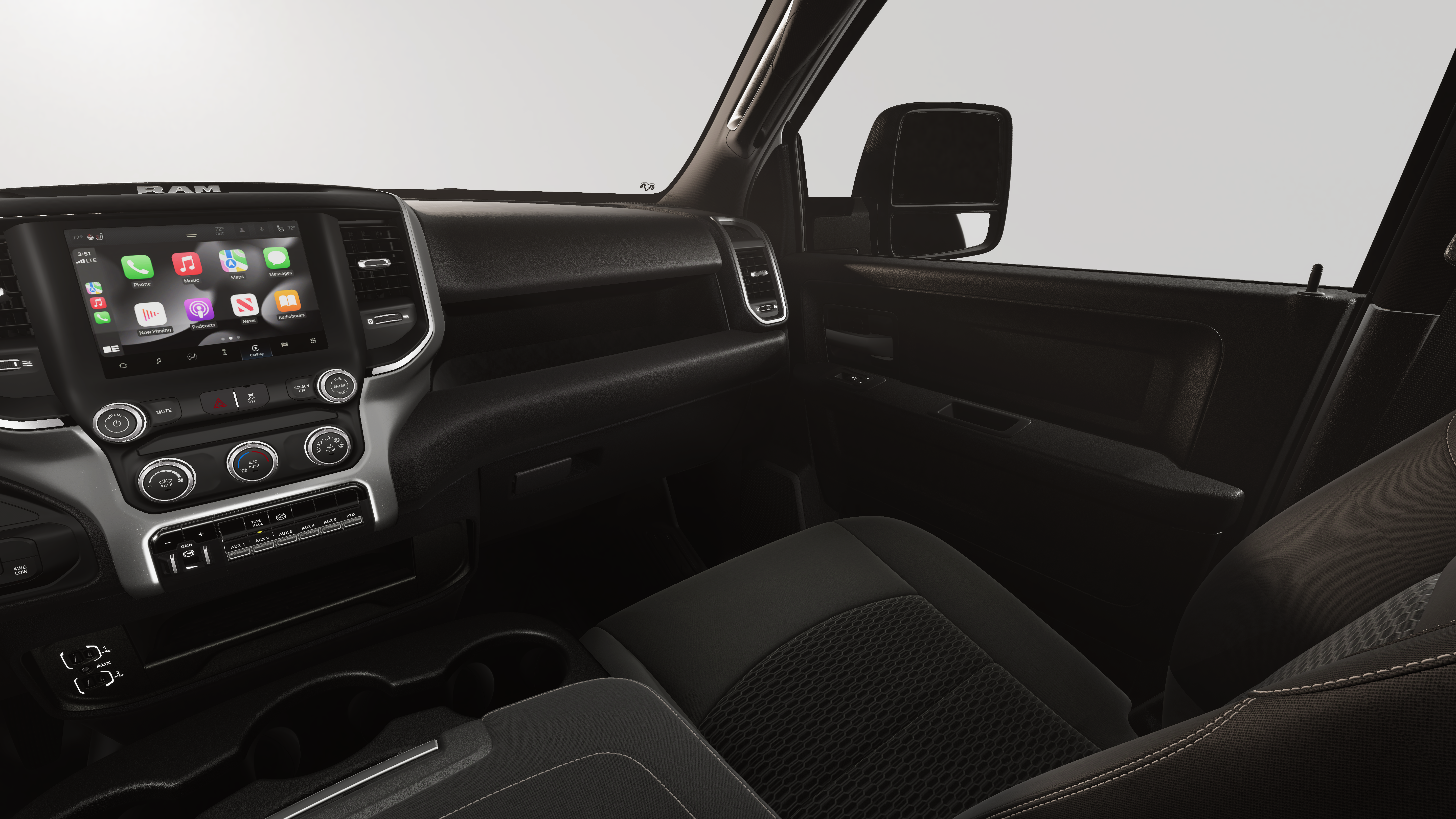 2026 RAM 3500 Chassis Cab RAM 3500 TRADESMAN CREW CAB CHASSIS 4X4 60' CA