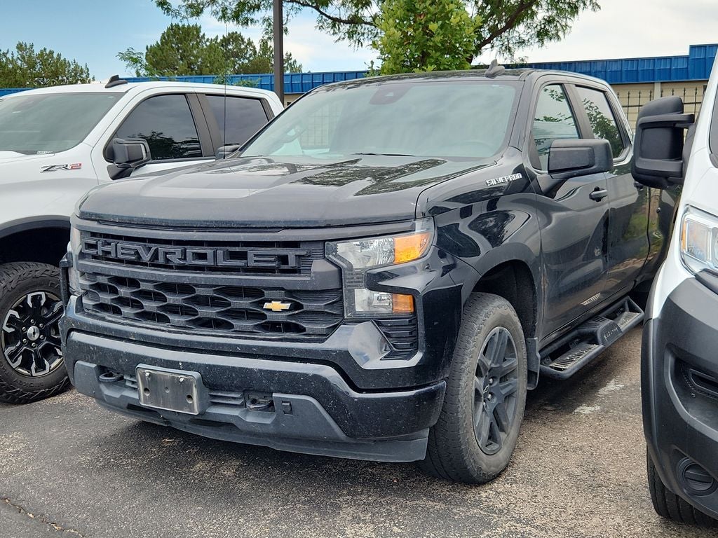 2022 Chevrolet Silverado 1500 Custom