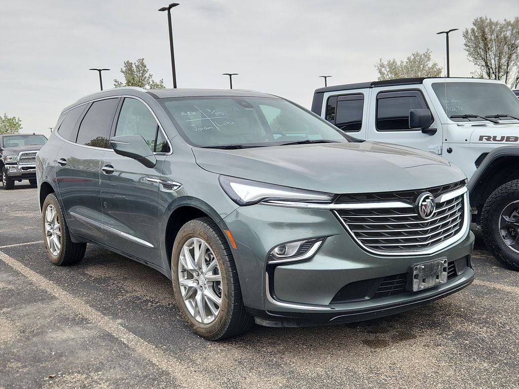 2022 Buick Enclave AWD Essence