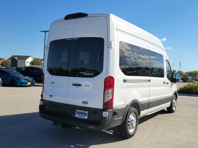 2027 Ford Transit-350 XLT 12 Passenger