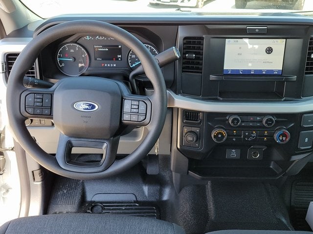 2025 Ford F-250SD XL