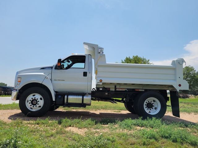 2027 Ford F-650SD Base