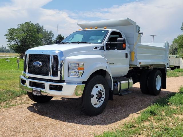 2027 Ford F-650SD Base