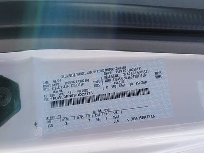 2025 Ford E-350SD Base Cutaway