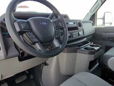 2025 Ford E-350SD Base Cutaway