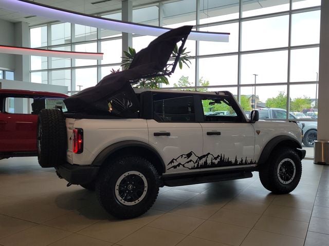 2026 Ford Bronco Badlands POWER RETRAC TOP