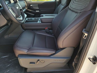 2027 Ford Expedition Platinum