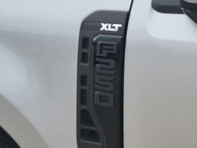 2027 Ford F-250 XLT