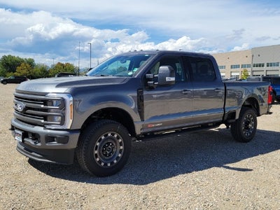 2027 Ford F-250 XLT carhartt