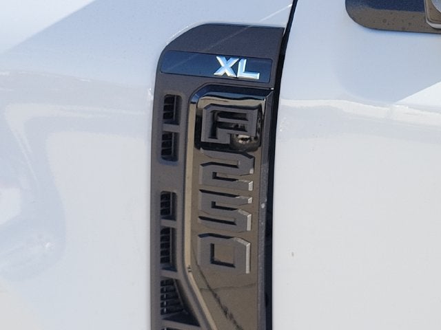 2027 Ford F-250 XL
