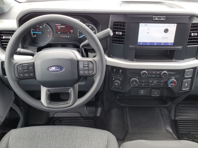 2027 Ford F-350 XL