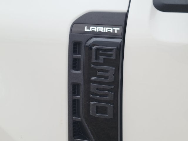 2027 Ford F-350 Lariat