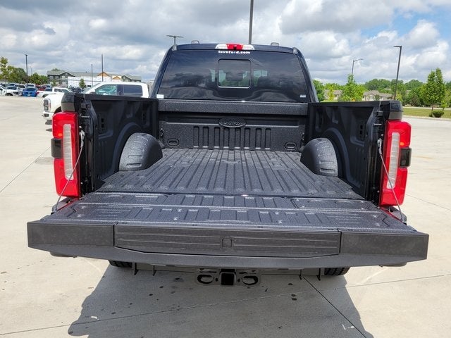 2025 Ford F-350SD Lariat