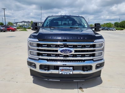 2025 Ford F-350SD Lariat