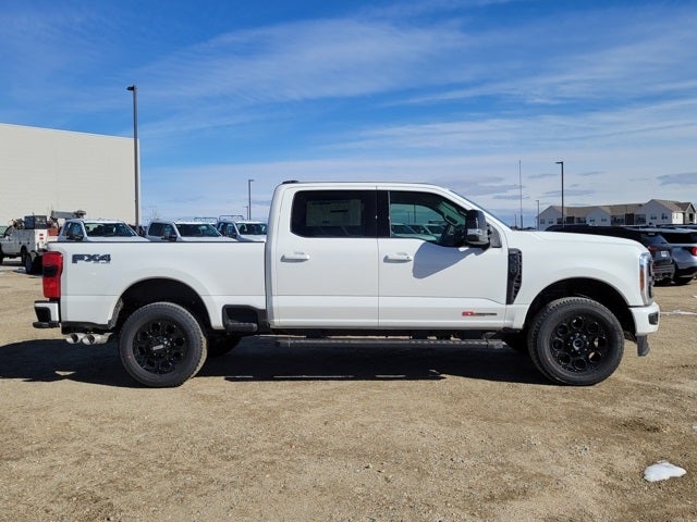 2026 Ford F-350SD Lariat