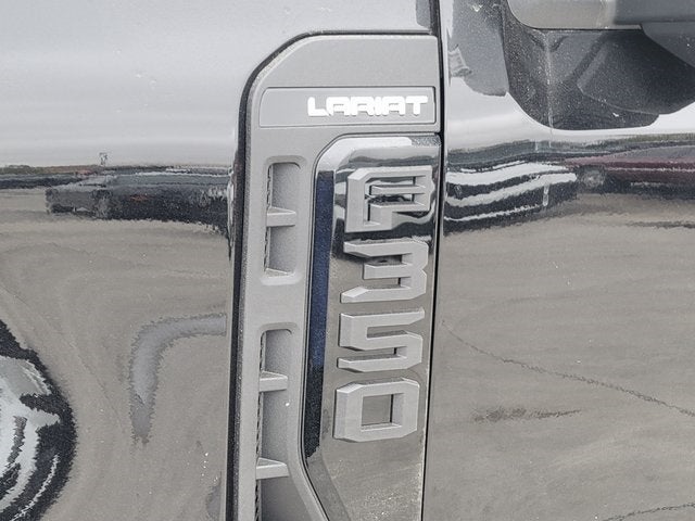 2025 Ford F-350SD Lariat
