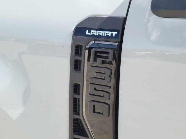 2025 Ford F-350SD Lariat