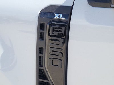 2027 Ford F-350 XL
