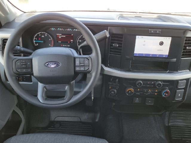 2027 Ford F-350 XL