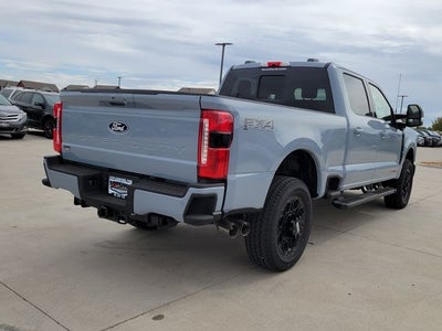 2027 Ford F-350 Lariat