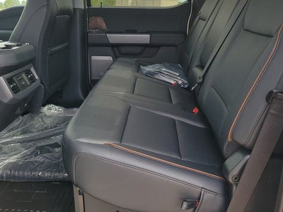 2027 Ford F-350 Lariat