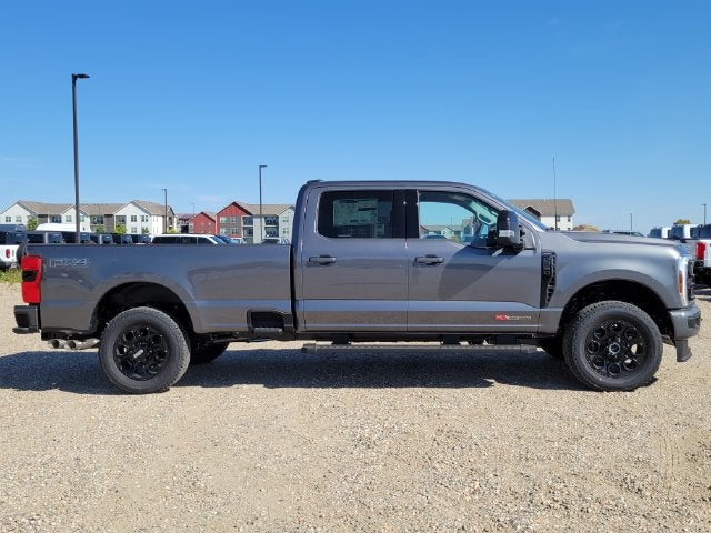 2027 Ford F-350 Lariat