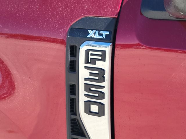 2027 Ford F-350 XLT