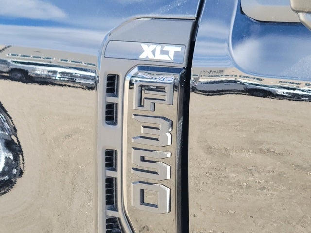 2026 Ford F-350SD Base