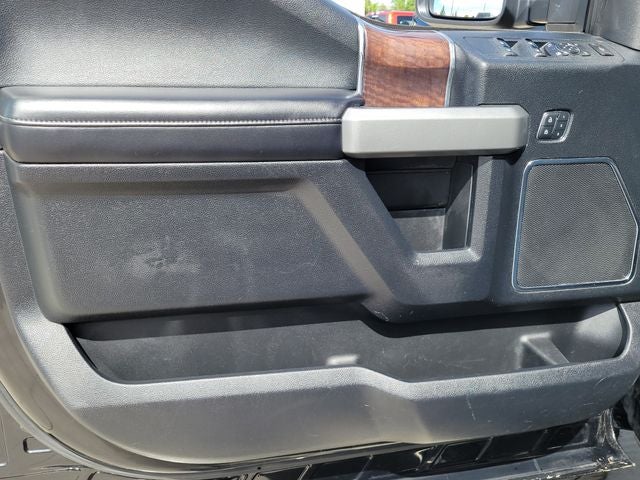 2017 Ford F-350SD Platinum