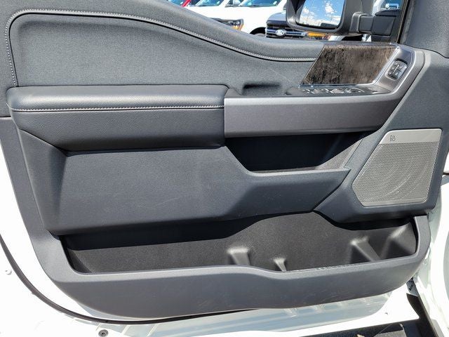 2025 Ford F-350SD Lariat