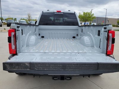 2026 Ford F-350SD Platinum DRW