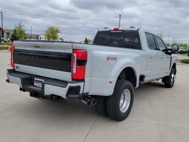 2026 Ford F-350SD Platinum DRW
