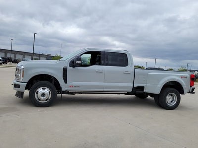 2026 Ford F-350SD Platinum DRW