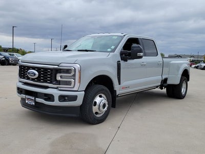 2026 Ford F-350SD Platinum DRW