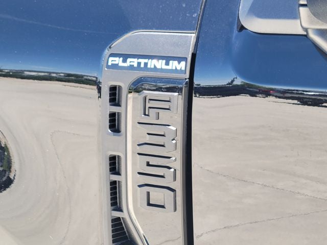 2026 Ford F-350SD Platinum DRW