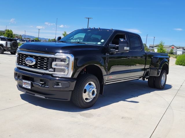 2026 Ford F-350SD Platinum DRW