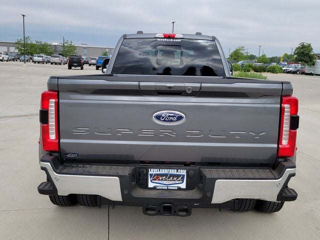 2026 Ford F-350SD Lariat DRW